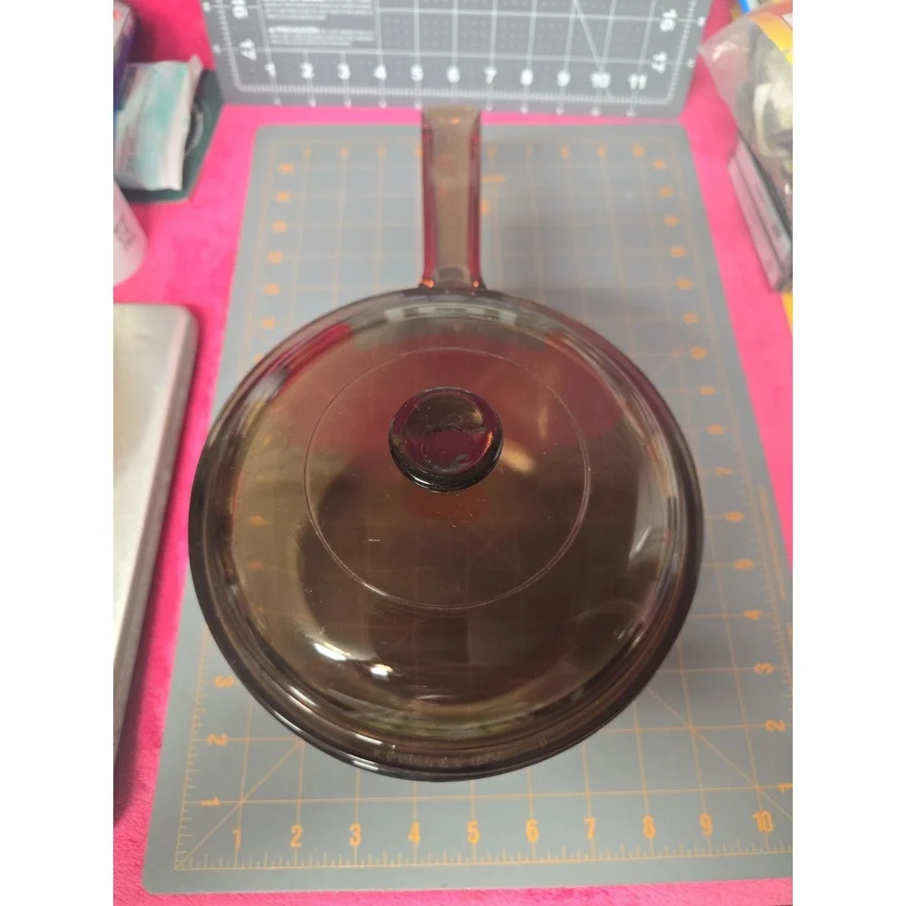 Vintage Corning Vision Ware 1.5 L Amber Glass Pot Sauce Pan & Lid Needs Cleaning